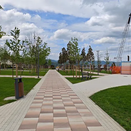 Julija * דונג'י מלינובאץ'