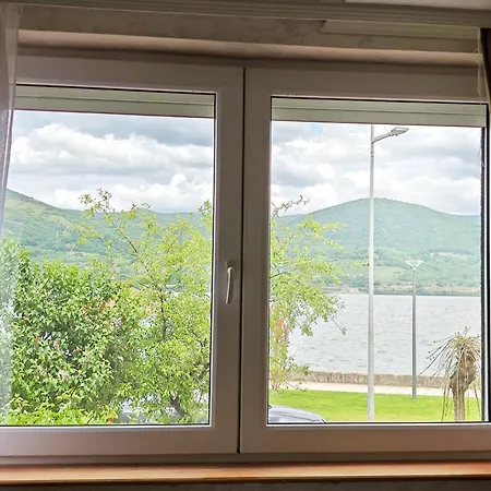 Julija * דונג'י מלינובאץ'